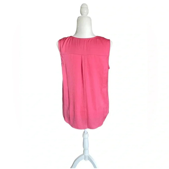 Cabi Satin Sleeveless Blush Blouse - Picture 4 of 4